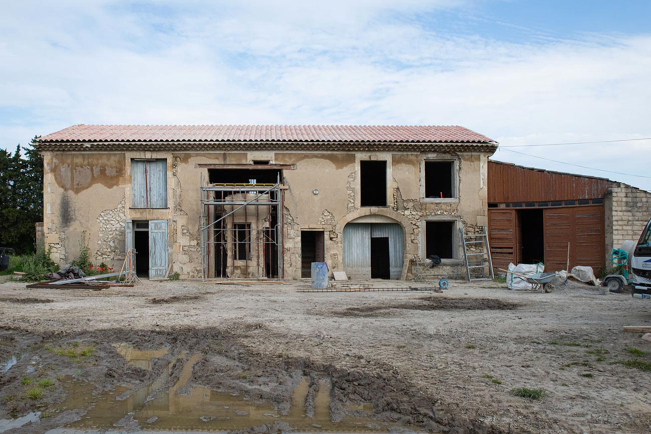 Maçon à Saint-Rémy-de-Provence réalisant des travaux de maçonnerie